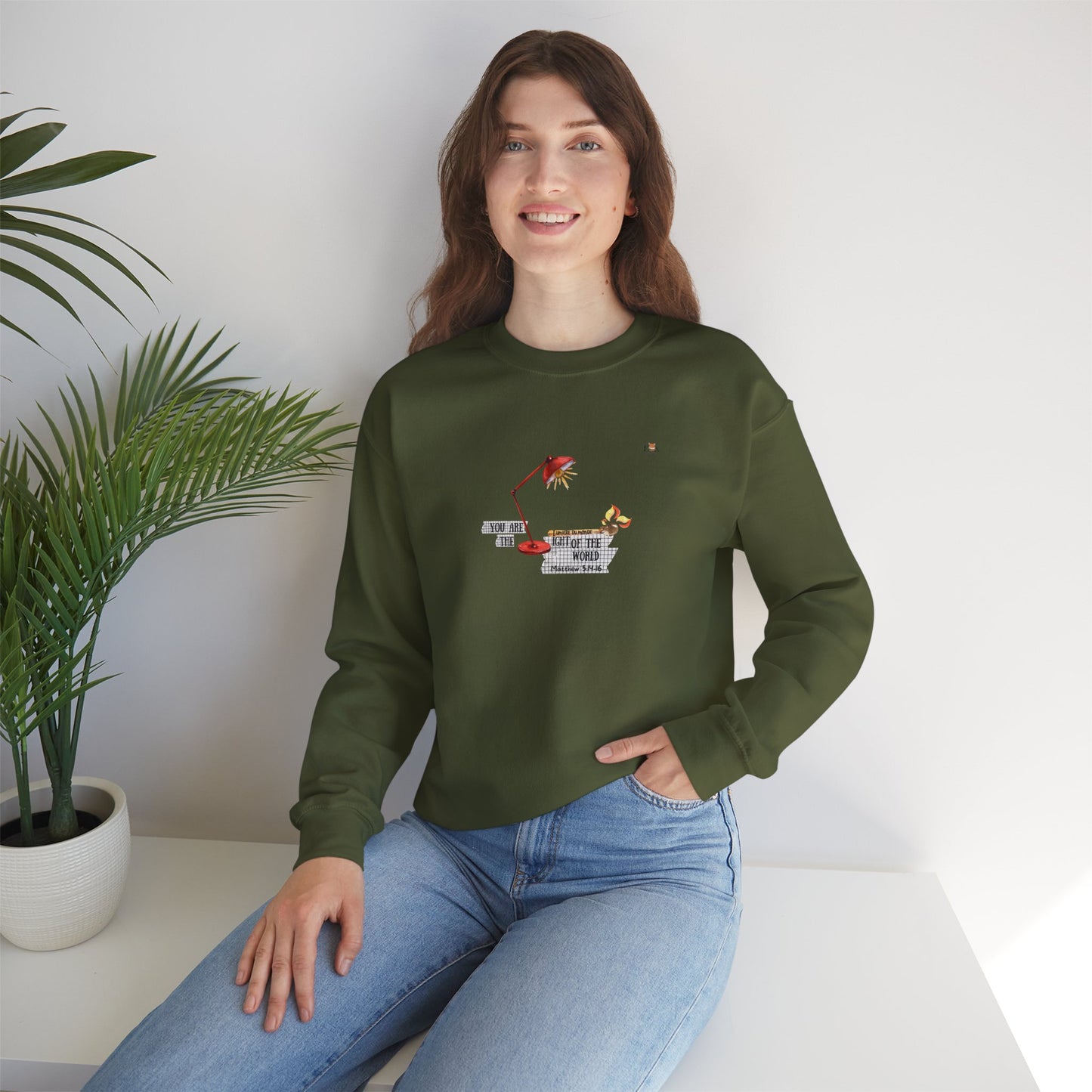 Light Of The World -Desk lamp and match-Bilingual [Eng-Fr]- Unisex Crewneck Sweatshirt